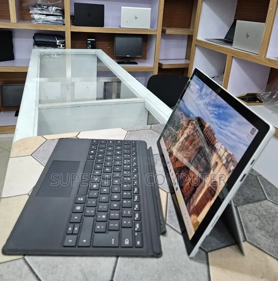 New Laptop Microsoft Surface Pro 7+ 16GB Intel Core i7 SSD 256GB