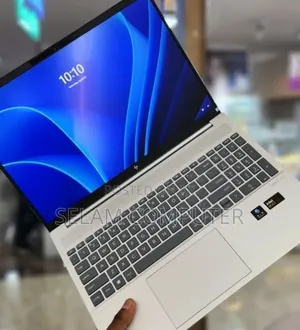 New Laptop HP Pavilion 15 16GB Intel Core Ultra 7 SSD 512GB