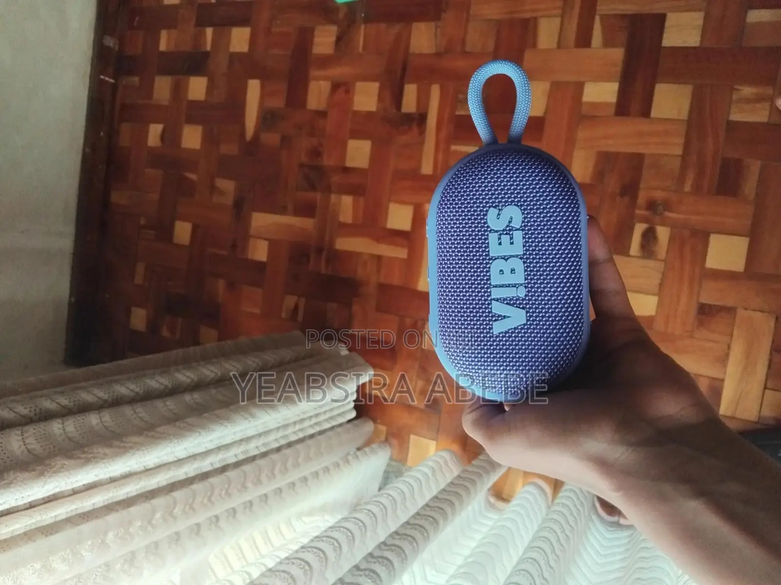 Small Speaker