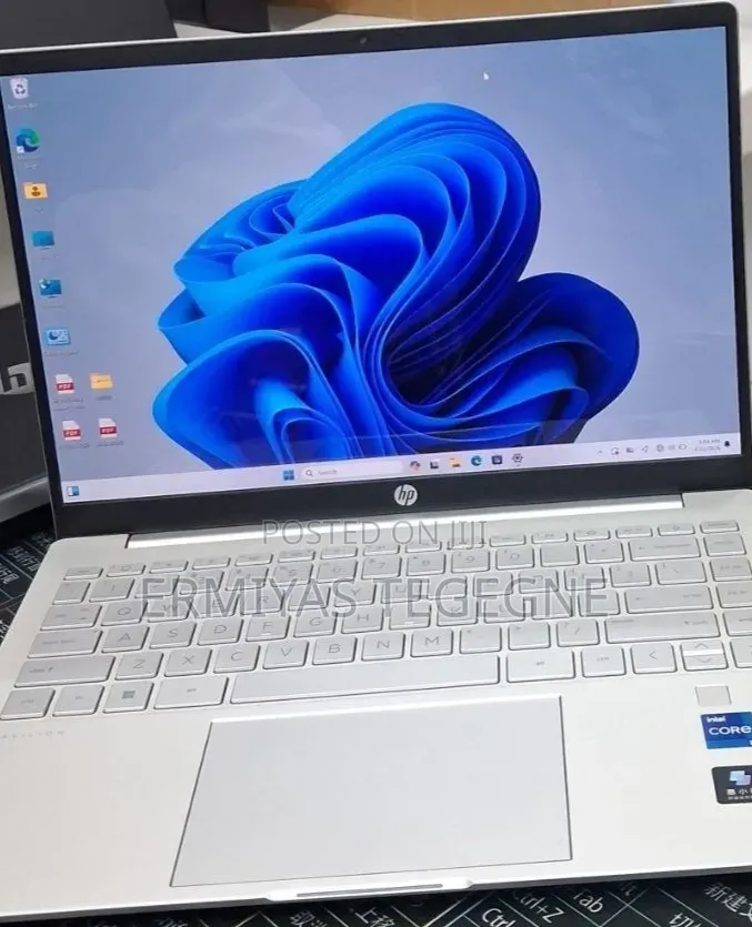 New Laptop HP Pavilion 15 16GB Intel Core i7 SSD 512GB