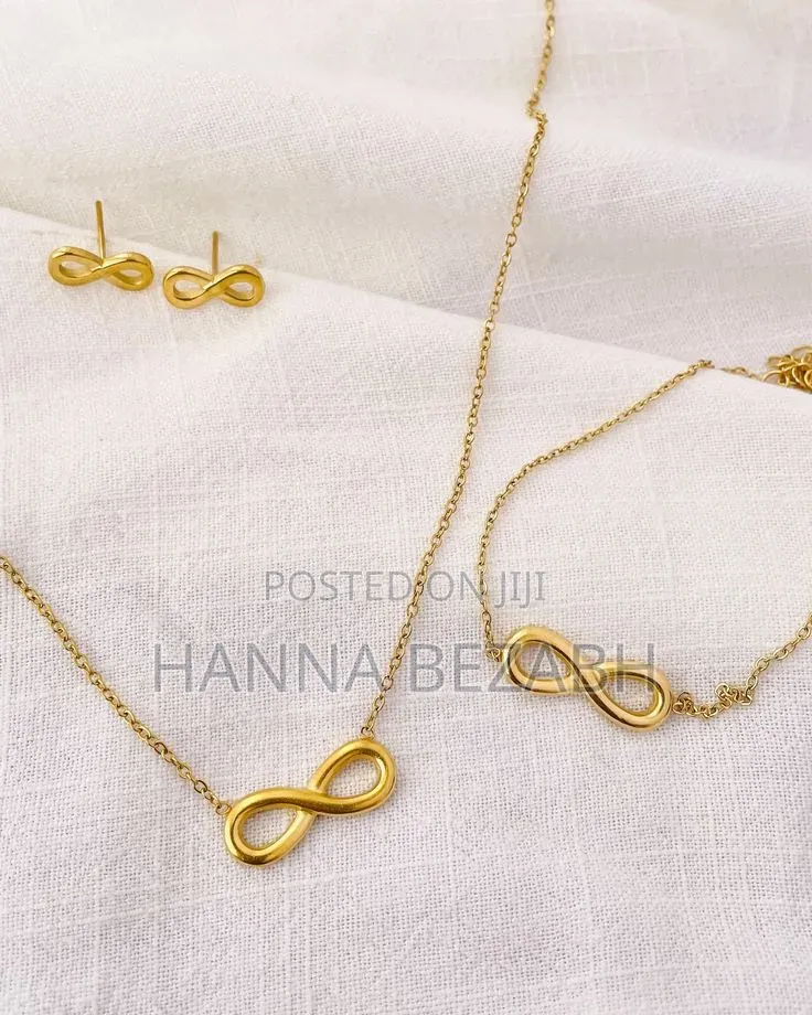 Hannique ( Gift Store)