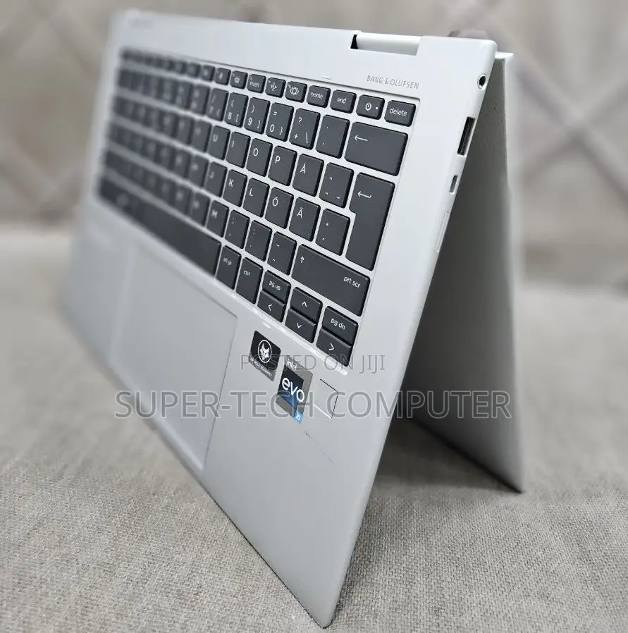 New Laptop HP EliteBook x360 1040 G9 16GB Intel Core i5 SSD 512GB