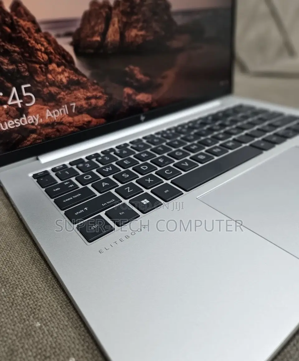 New Laptop HP EliteBook 840 G10 16GB Intel Core i7 SSD 512GB