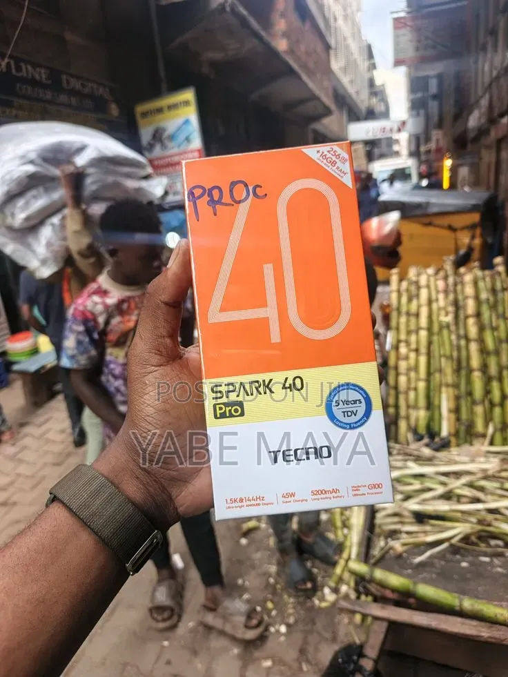 New Tecno Spark 40 128 GB White