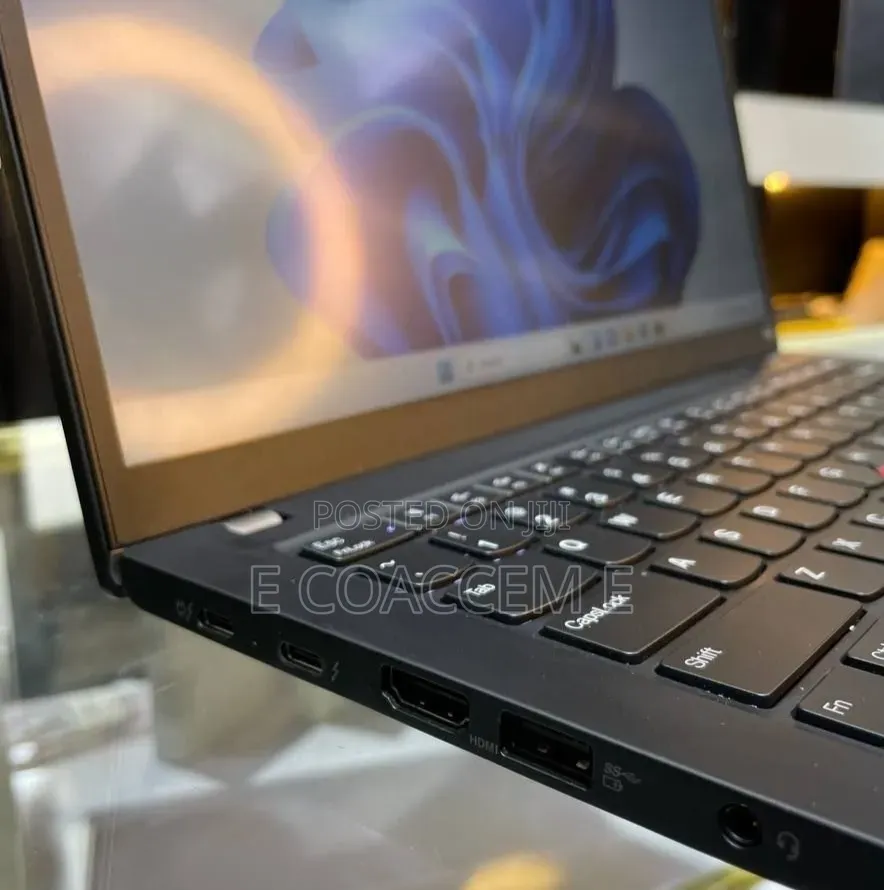 New Laptop Lenovo 16GB Intel Core i7 SSD 512GB