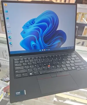 New Laptop Lenovo 32GB Intel Core Ultra 7 SSD 1T