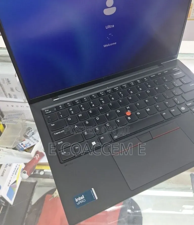 New Laptop Lenovo 32GB Intel Core Ultra 7 SSD 1T