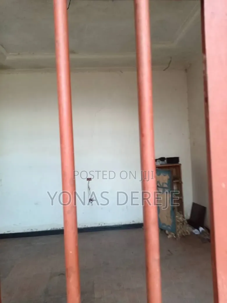 Furnished 5bdrm House in East Shewa for sale