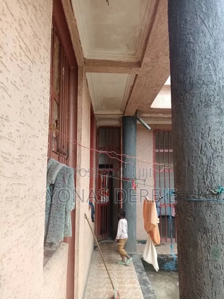 Furnished 5bdrm House in East Shewa for sale