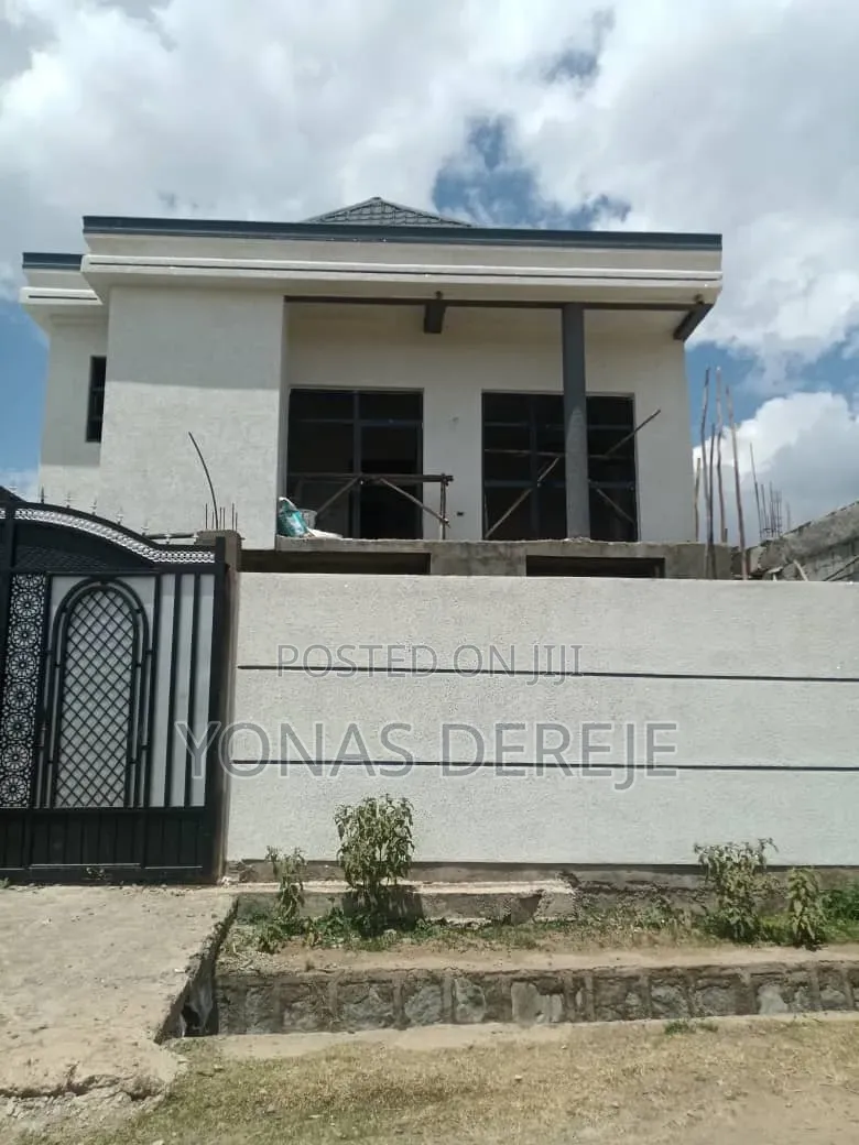 Furnished 8bdrm House in ዱከም/Dukem, East Shewa for sale