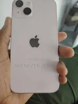 Apple iPhone 13 128 GB Pink