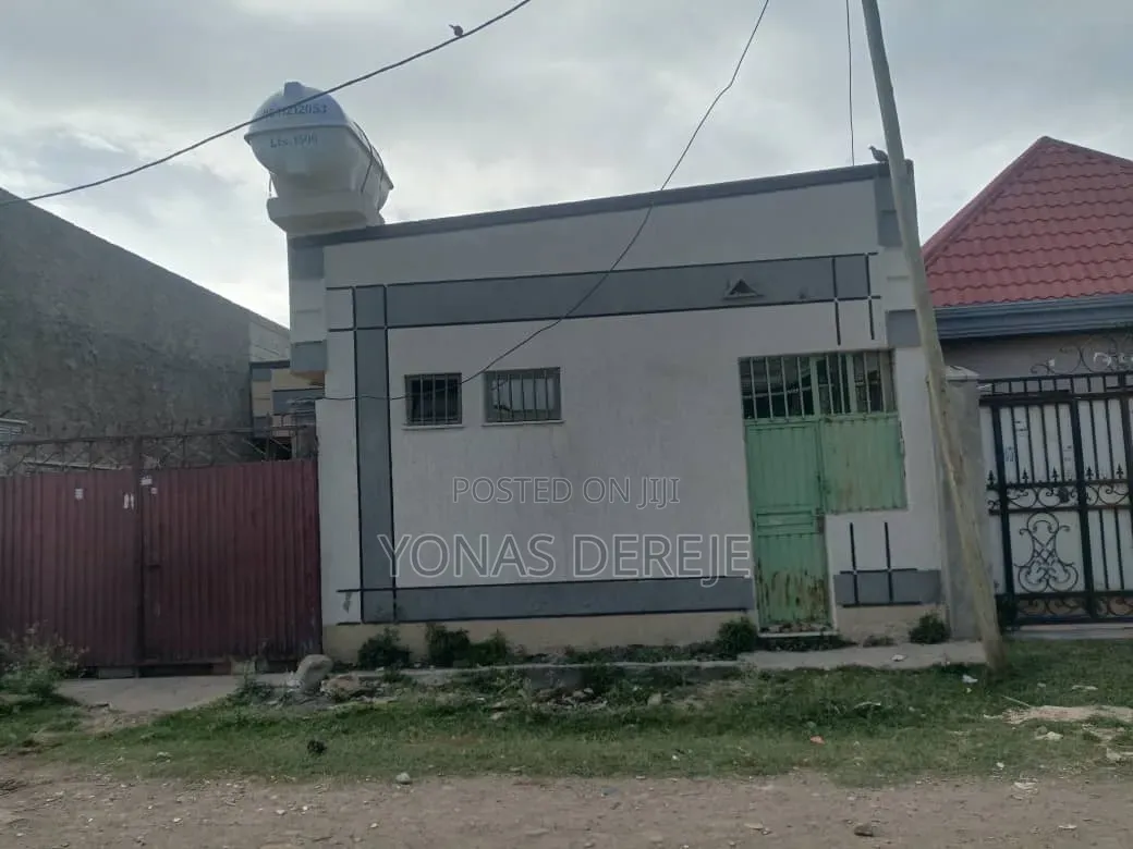 Furnished 6bdrm House in Dukem, East Shewa for sale