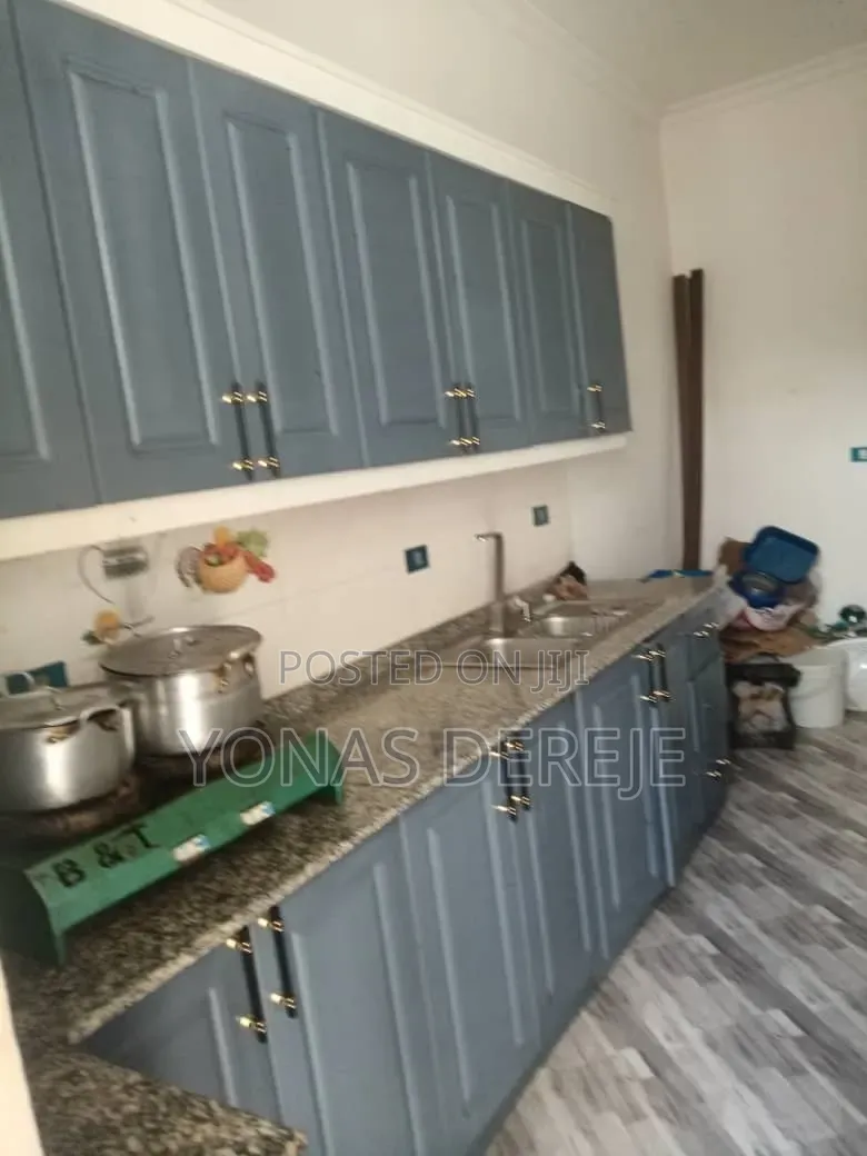 Furnished 5bdrm House in Dukem/ዱከም, East Shewa for sale
