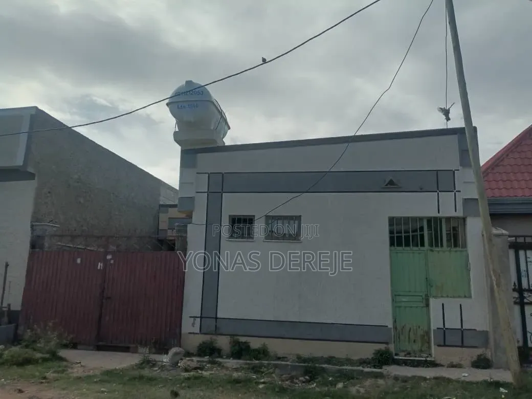 Furnished 5bdrm House in Dukem, East Shewa for sale