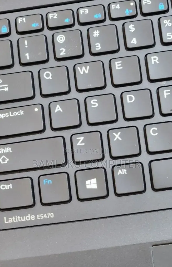 New Laptop Dell Latitude 14 E5470 8GB Intel Core i7 SSD 256GB
