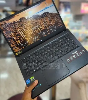 New Laptop Acer 16GB Intel Core i7 SSD 512GB