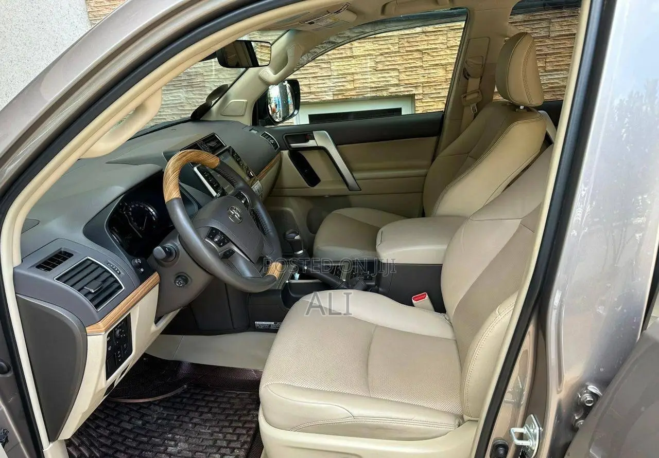 Toyota Land Cruiser Prado 2021 Brown