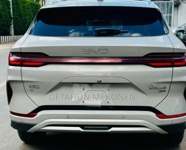 New BYD Song Plus 2025 White