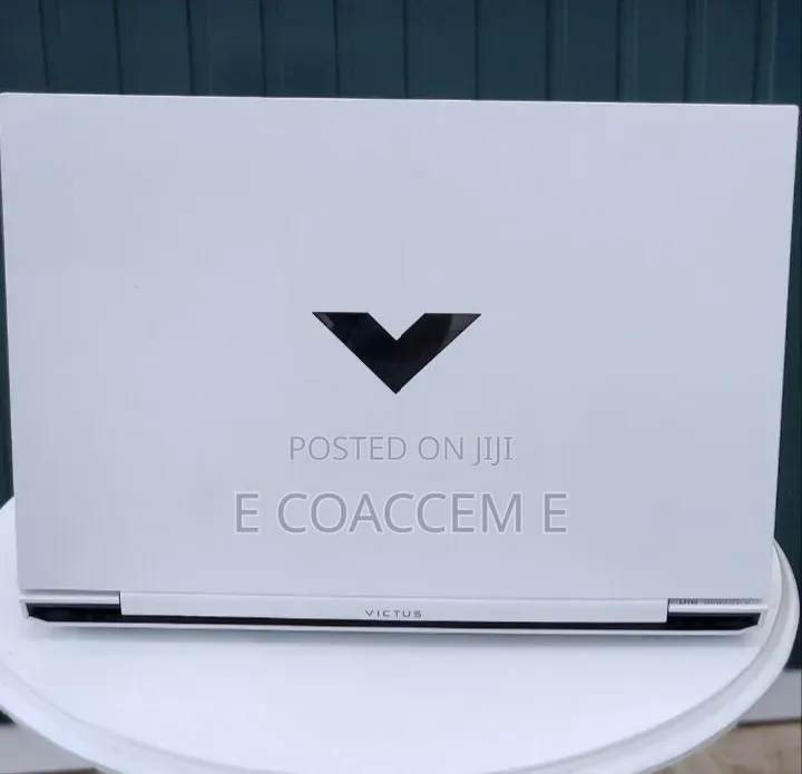 New Laptop HP Victus 16 16GB Intel Core i7 SSD 512GB