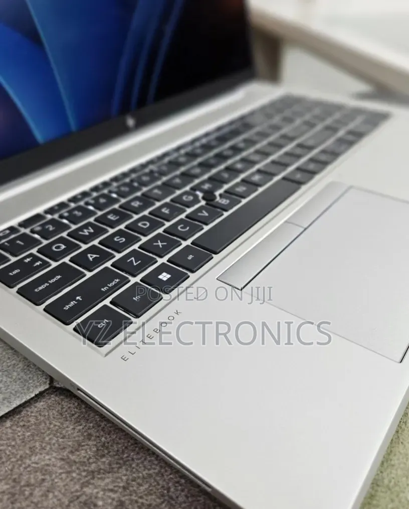 New Laptop HP EliteBook 840 16GB Intel Core i7 SSD 512GB