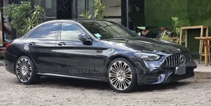 Mercedes-Benz C220 2017 Black