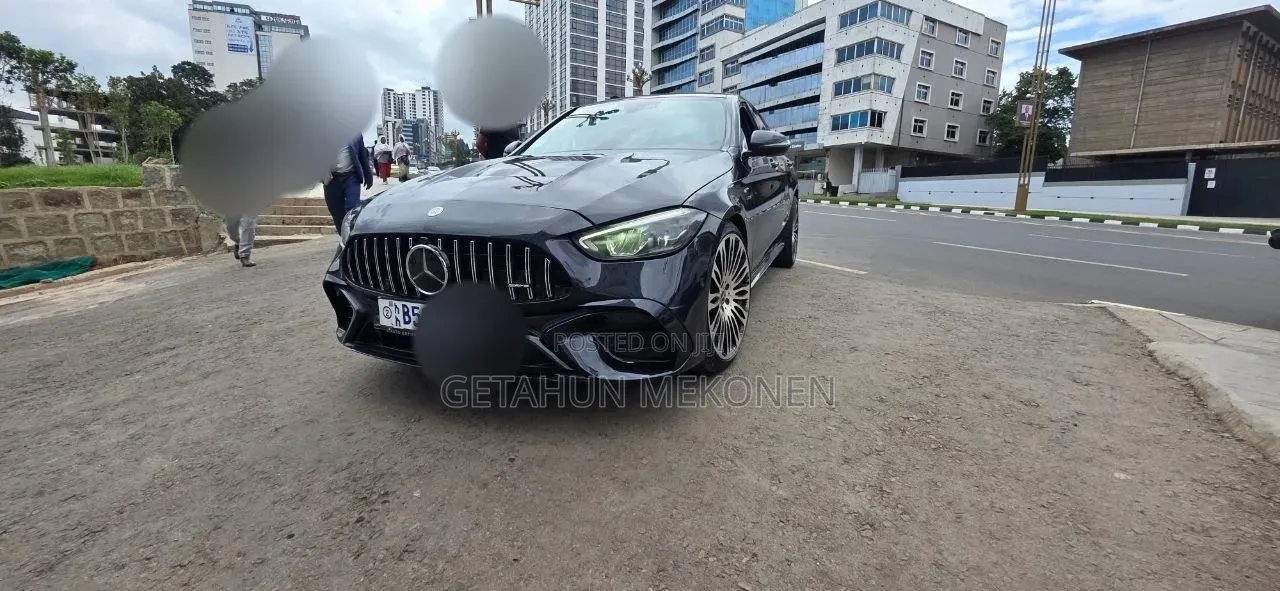 Mercedes-Benz C220 2017 Black