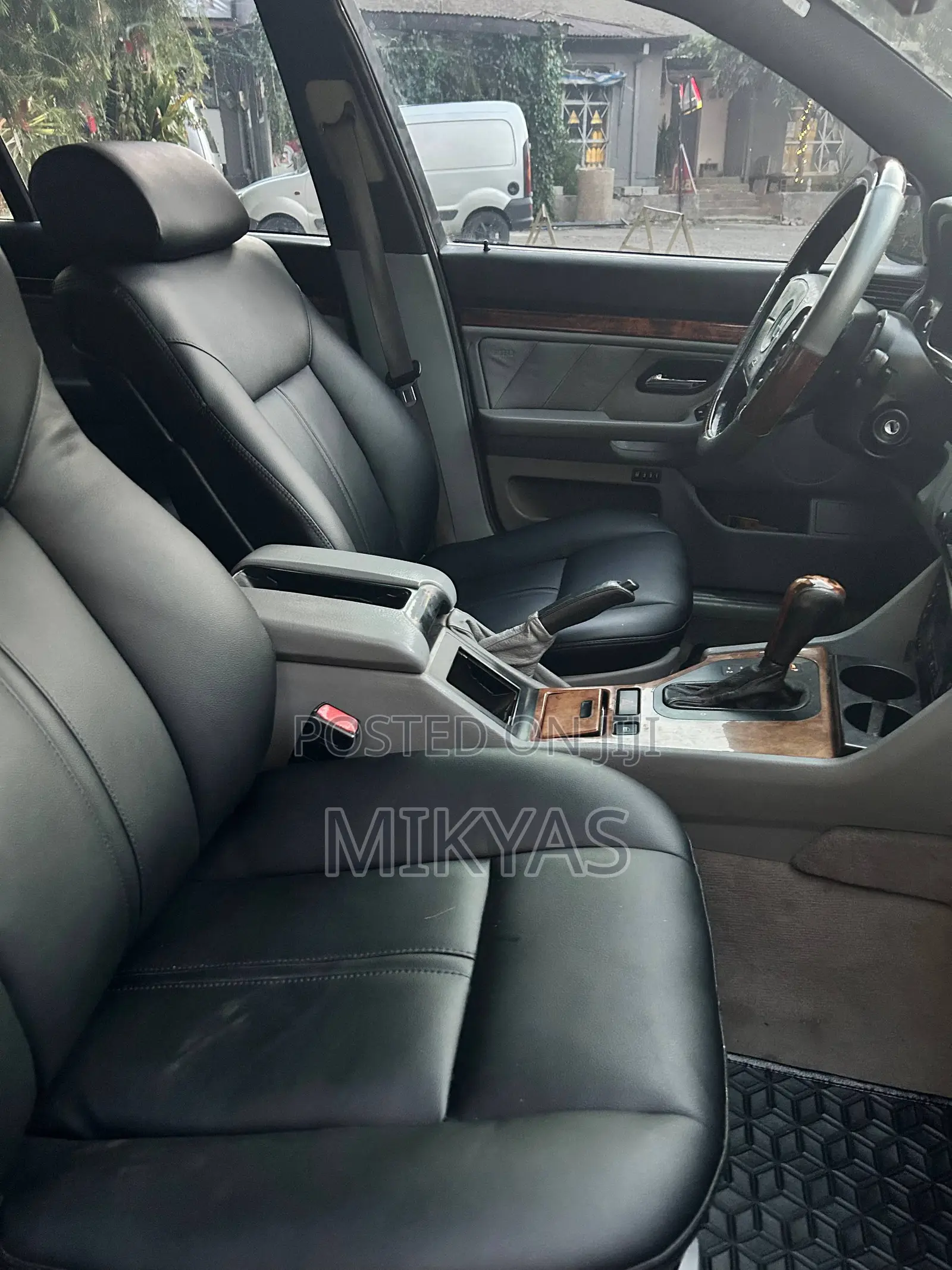 BMW 540i 2000 Silver