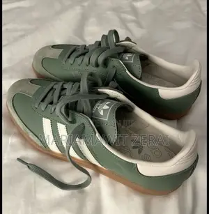 Samba Shoe