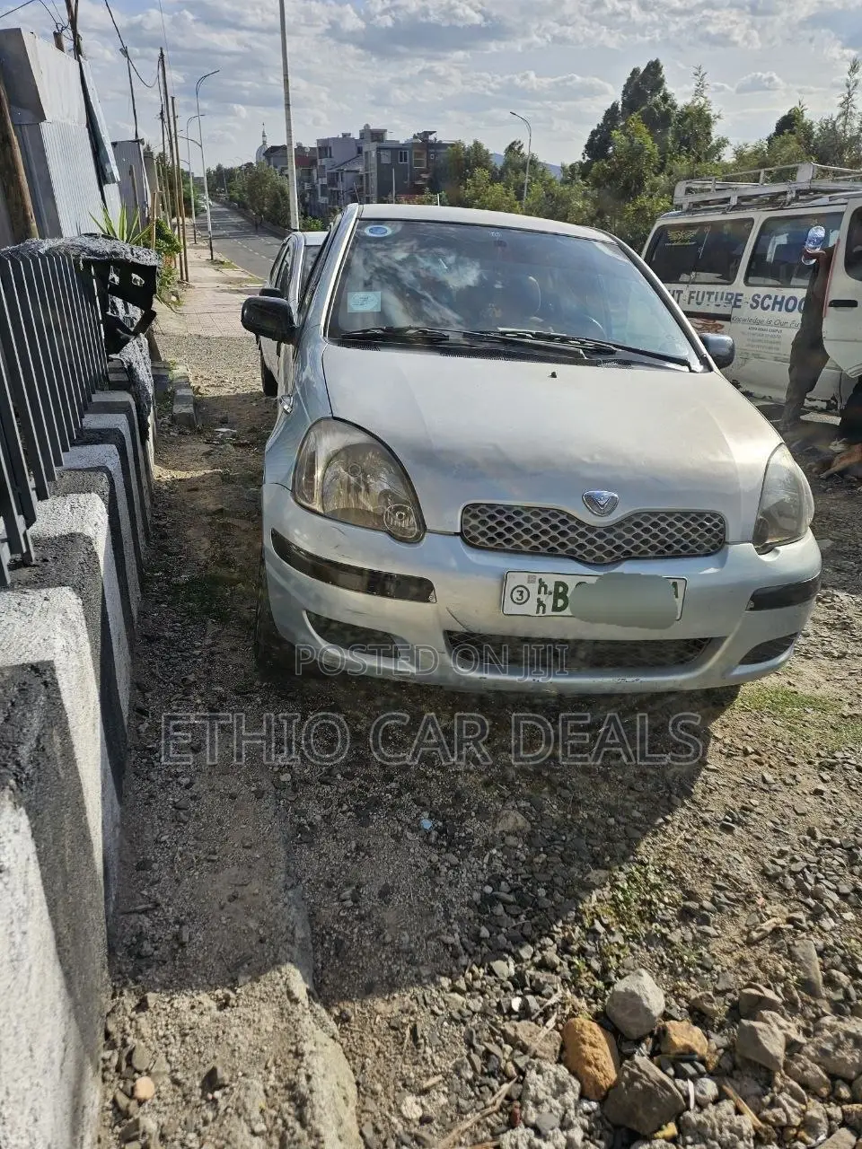 Toyota Vitz 2004 Blue