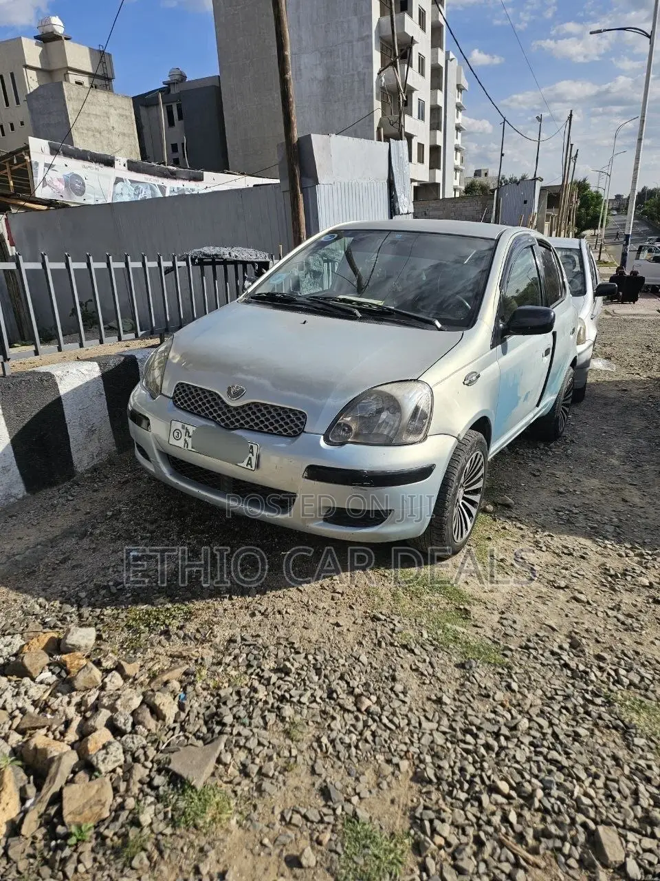 Toyota Vitz 2004 Blue