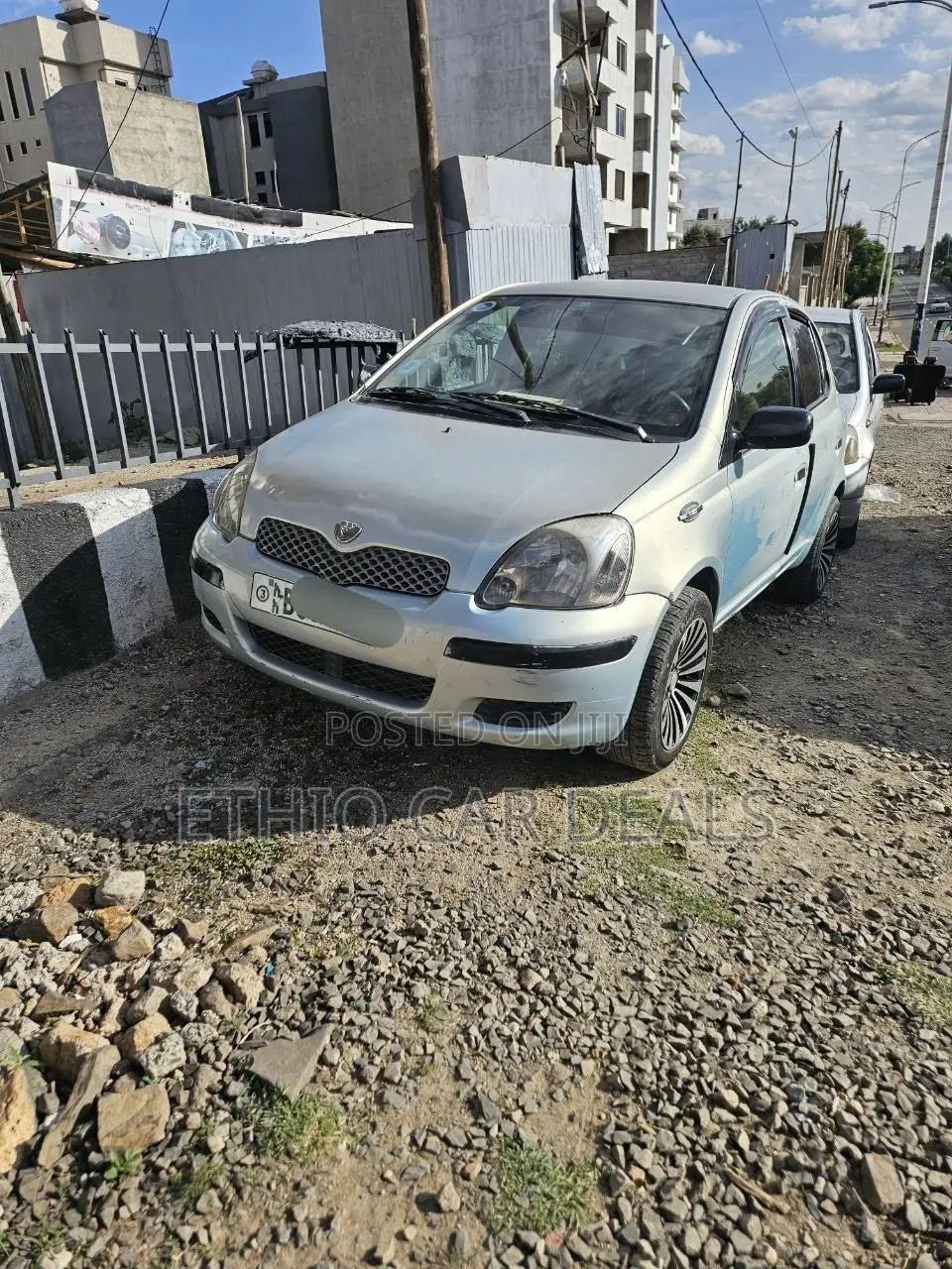 Toyota Vitz 2004 Blue