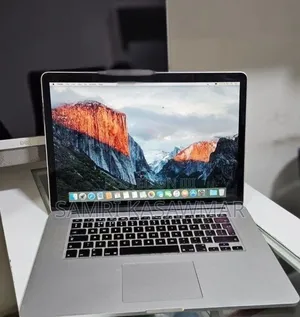 New Laptop Apple MacBook Pro 2015 16GB Intel Core i7 SSD 256GB
