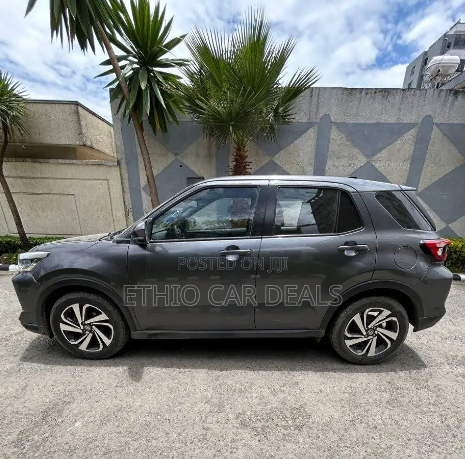 Toyota Raize 2022 Black