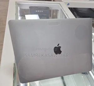 New Laptop Apple MacBook Air 2018 8GB Intel Core i5 SSD 128GB