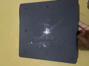 Slim Ps4 ,500 Gb