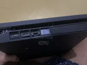 Slim Ps4 ,500 Gb