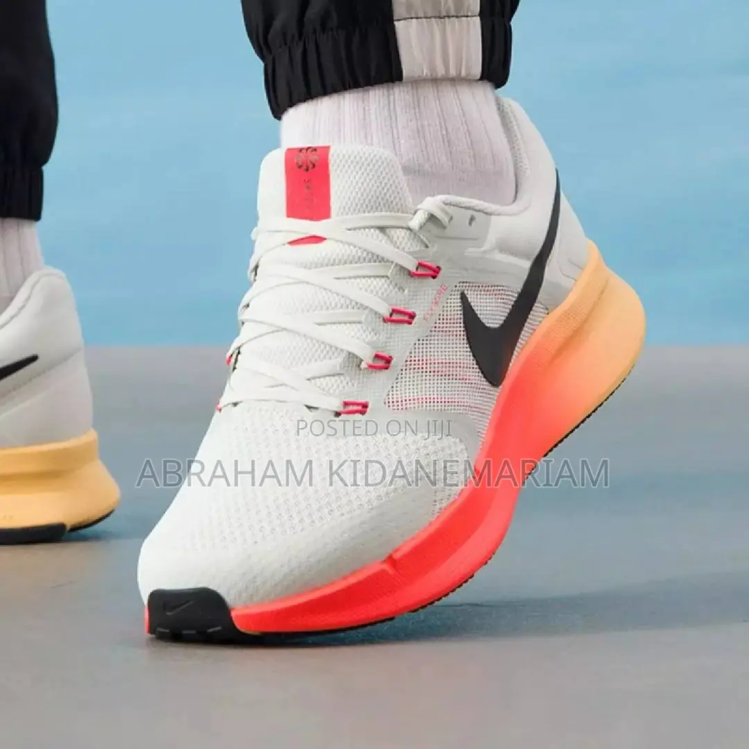 Nike Run Swift 3
