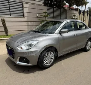 Suzuki Dzire 2023 Gray