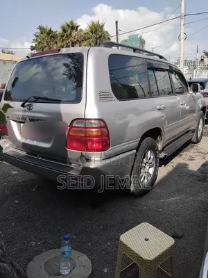 Toyota Land Cruiser 2001 Silver