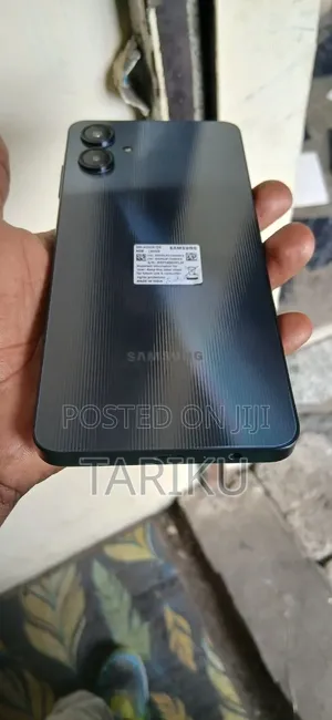Samsung Galaxy A06 64 GB Black