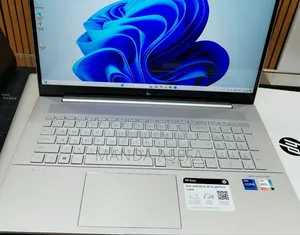 New Laptop HP Envy 17 12GB Intel Core i7 SSD 512GB