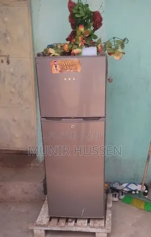Refrigerator Used
