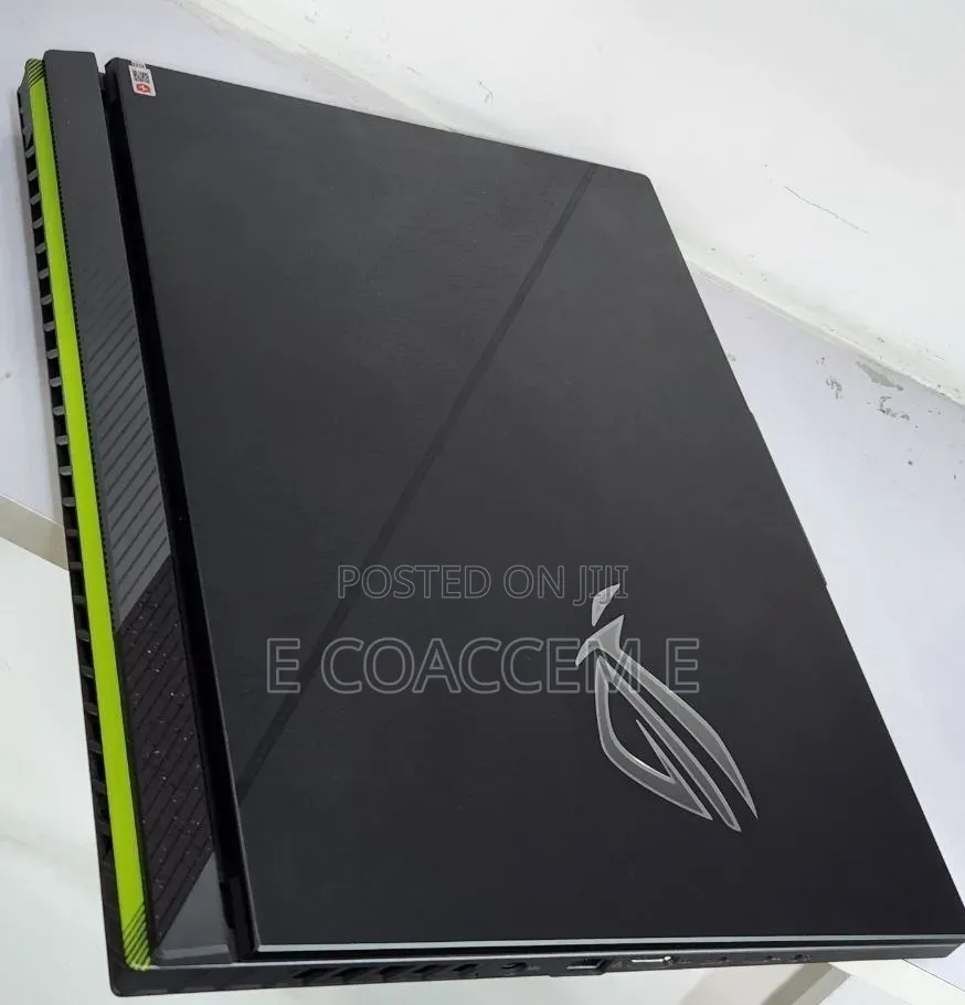 New Laptop Asus 16GB Intel Core i9 SSD 1T
