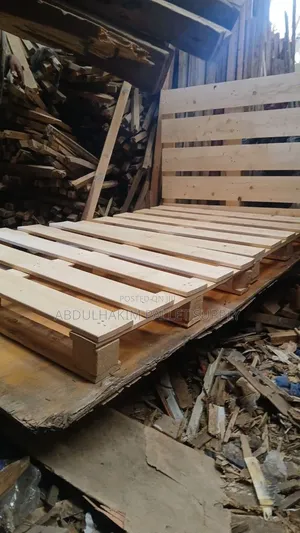 Pallet Bed