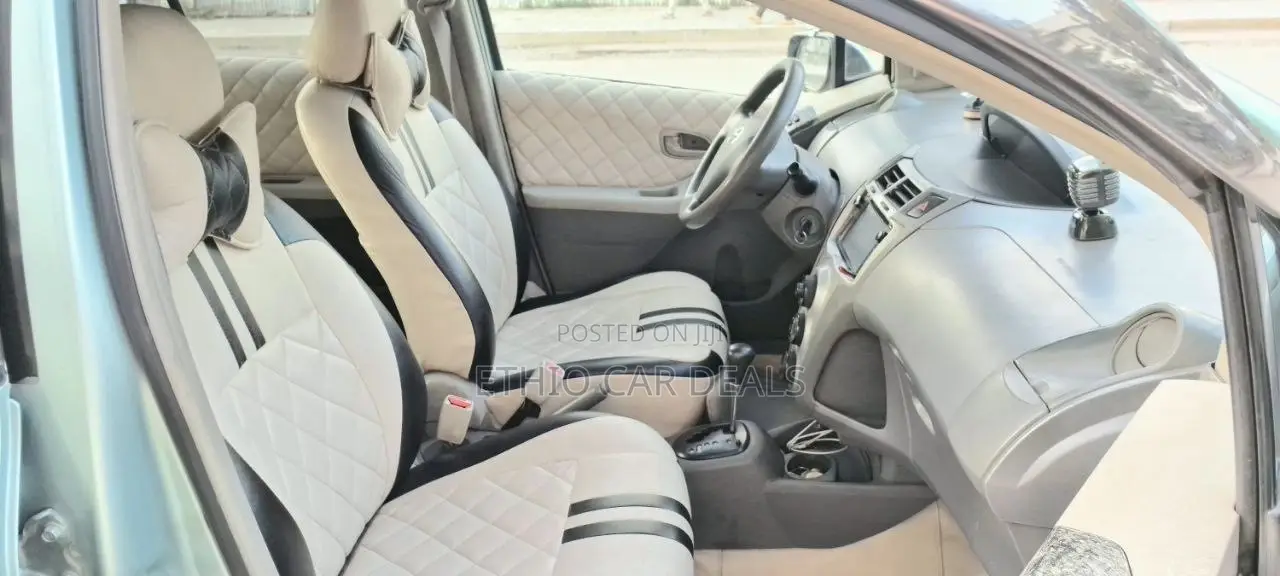 Toyota Yaris 2007 Green