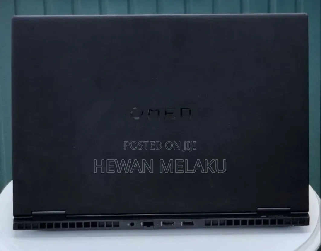 New Laptop HP Omen 16 16GB Intel Core i9 SSD 1T