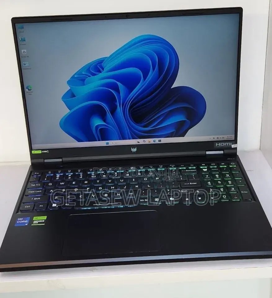 New Laptop Acer Predator Helios Neo 16 16GB Intel Core i9 SSD 1T