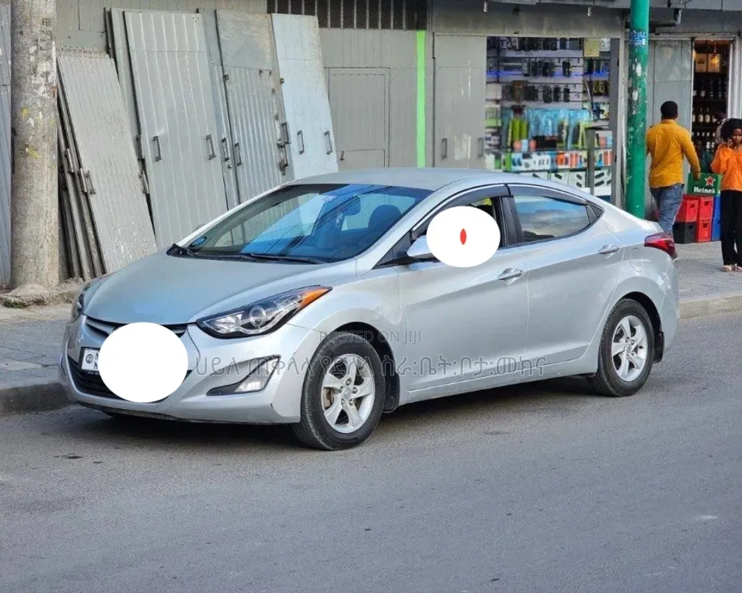 Hyundai Elantra 2015 Pink