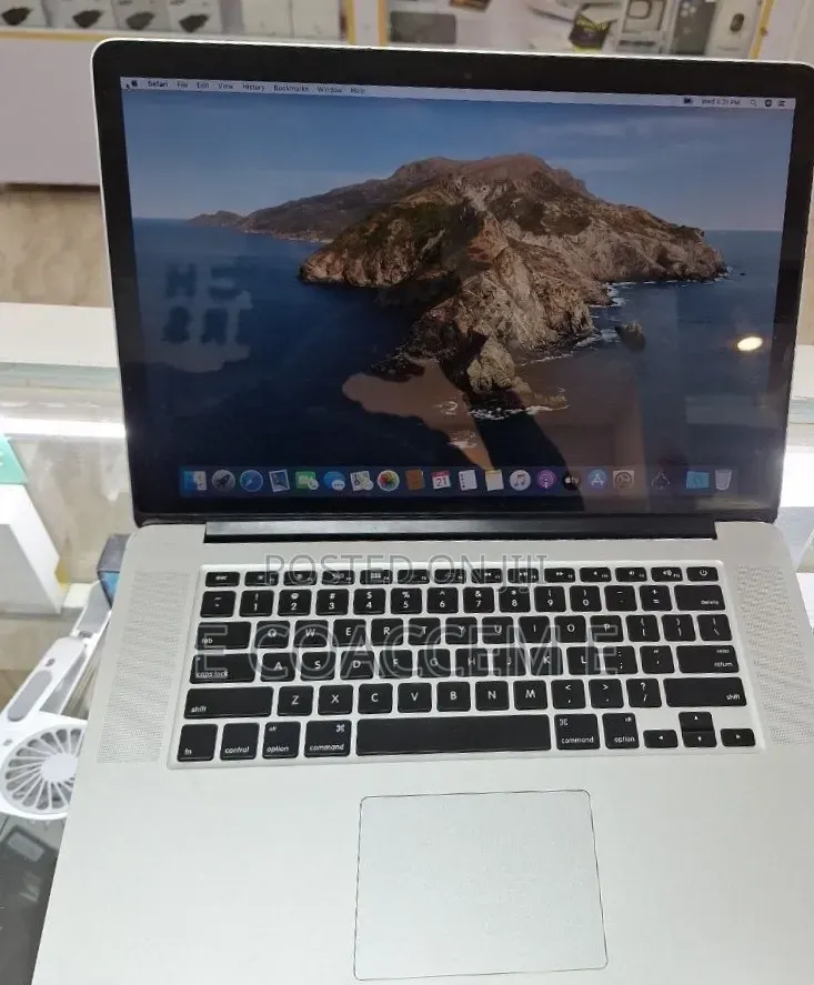 Laptop Apple MacBook 16GB Intel Core i7 SSD 256GB