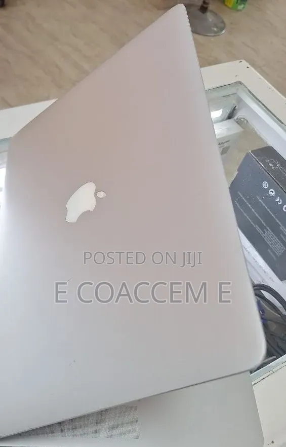 Laptop Apple MacBook 16GB Intel Core i7 SSD 256GB